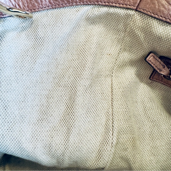 Gucci Rose Gold Metallic Pebbled Leather Soho Shoulder Bag - Picture 12 of 16